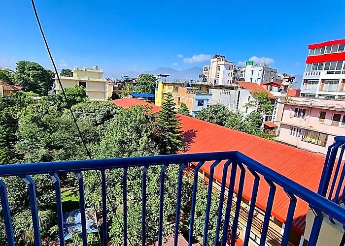 Temple Town Hotel